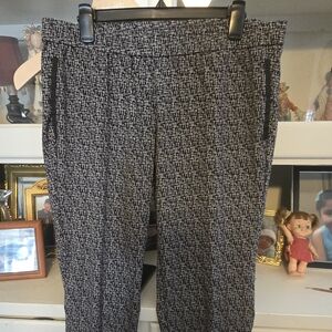NY stretch pants size L gathered bottom